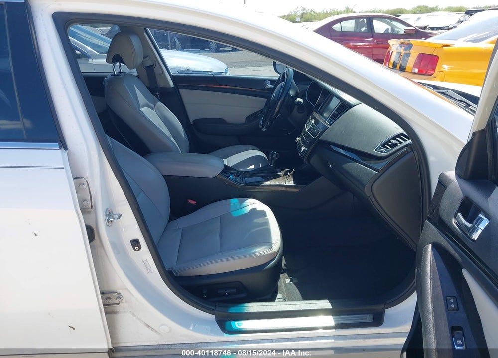 2014 KIA CADENZA LIMITED VIN: KNALN4D71E5152020