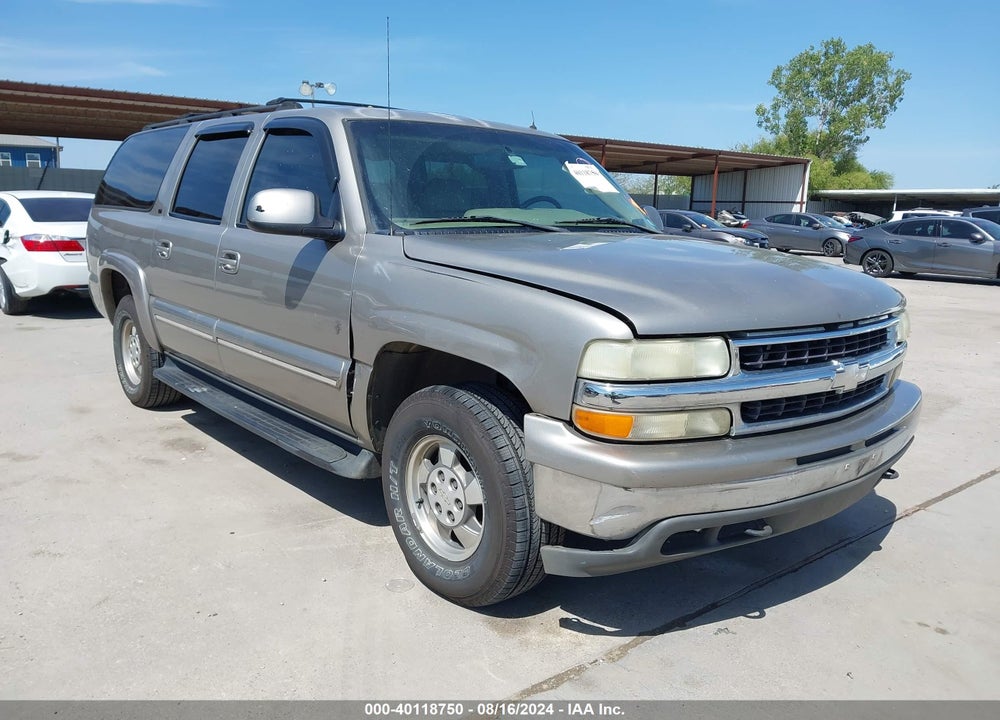 2002 CHEVROLET SUBURBAN 1500 LT VIN: 1GNEC16Z52J235944