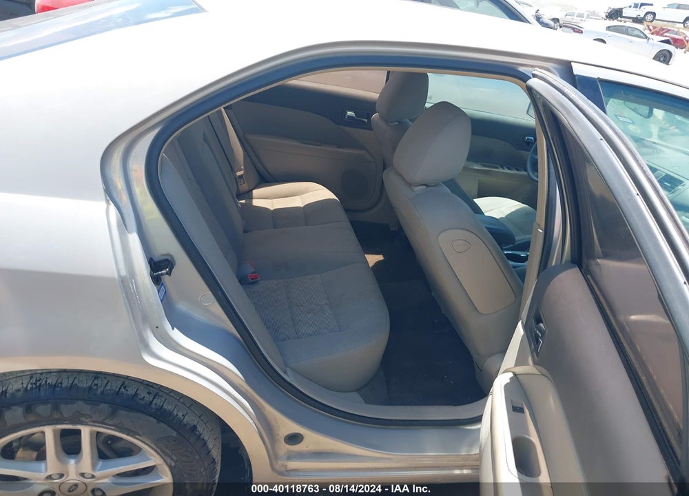 2010 FORD FUSION S VIN: 3FAHP0GAXAR393784