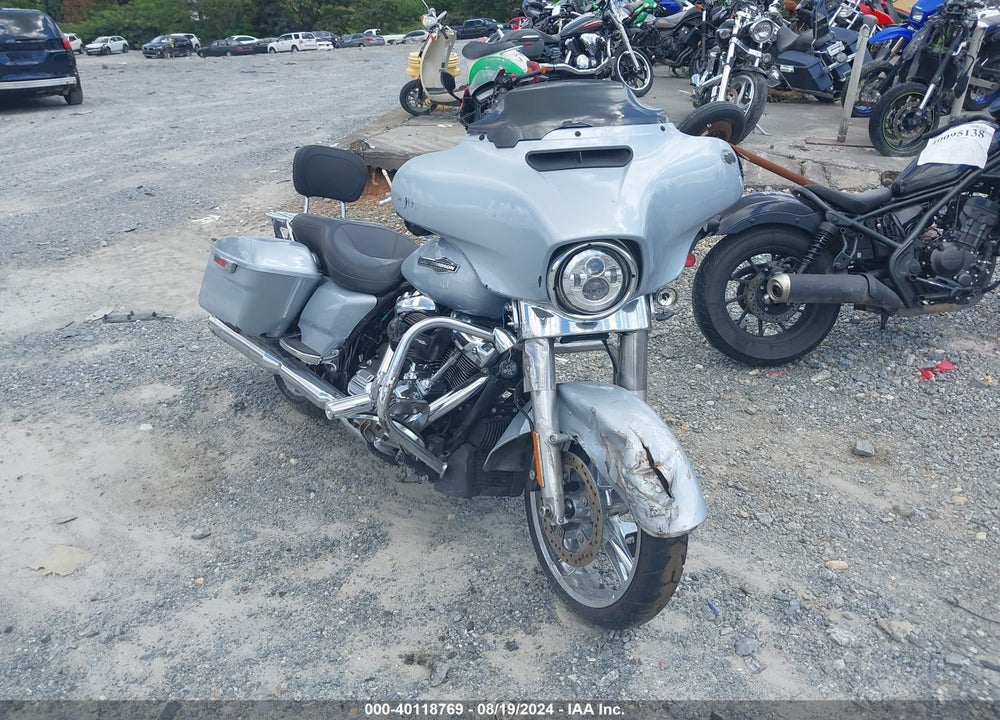 2023 HARLEY-DAVIDSON FLHX VIN: 1HD1KBC19PB613116