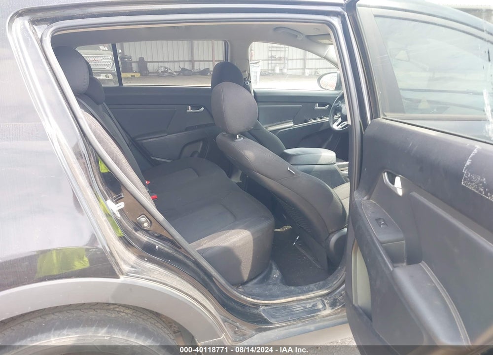2012 KIA SPORTAGE VIN: KNDPB3A28C7337795