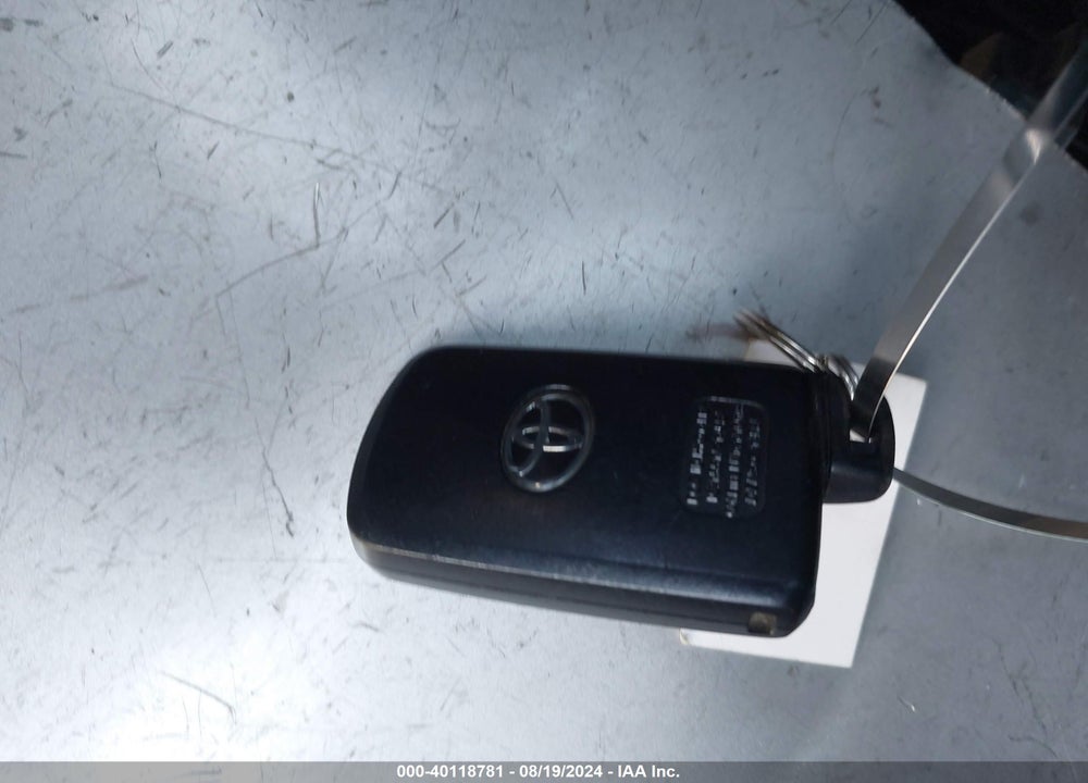 2019 TOYOTA TACOMA LIMITED VIN: 3TMGZ5AN8KM218165