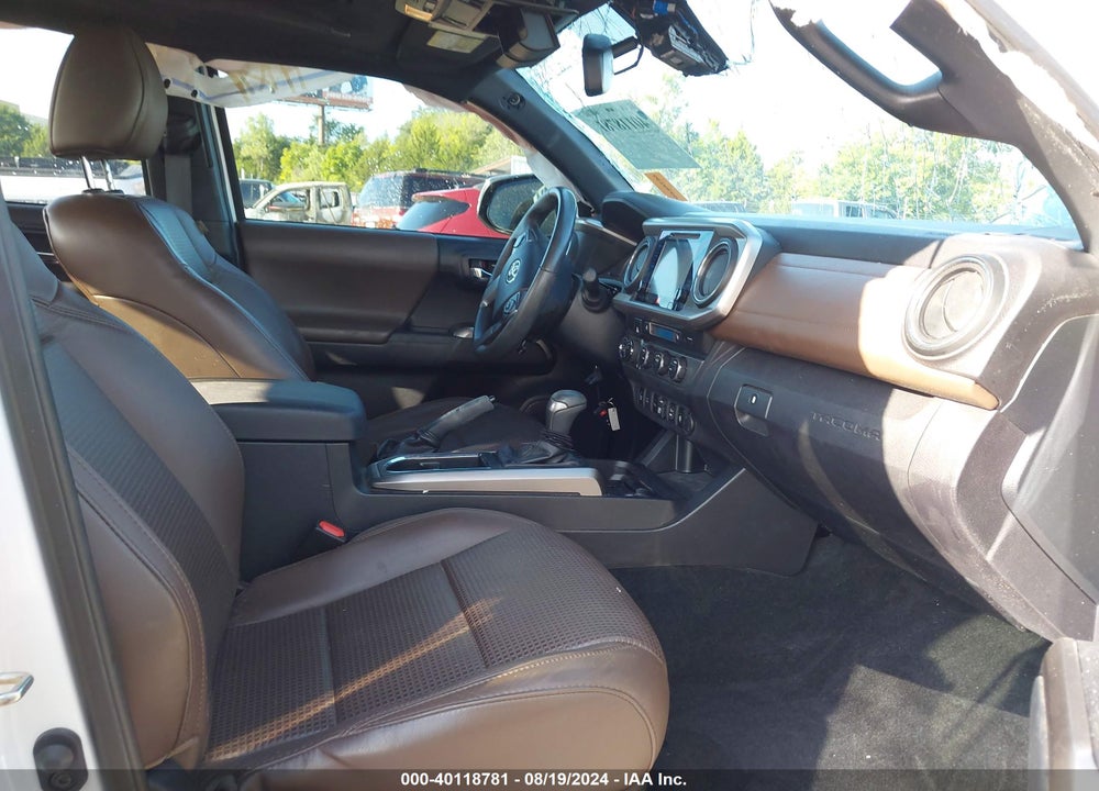 2019 TOYOTA TACOMA LIMITED VIN: 3TMGZ5AN8KM218165