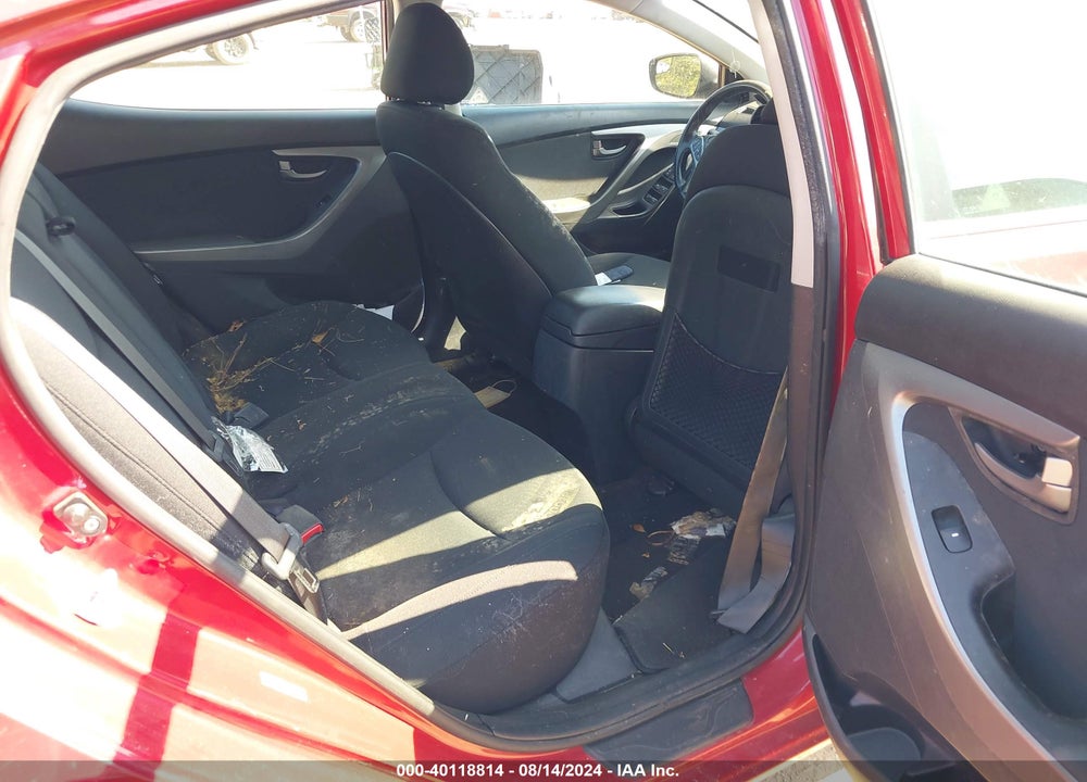 2015 HYUNDAI ELANTRA SE VIN: KMHDH4AE7FU392967