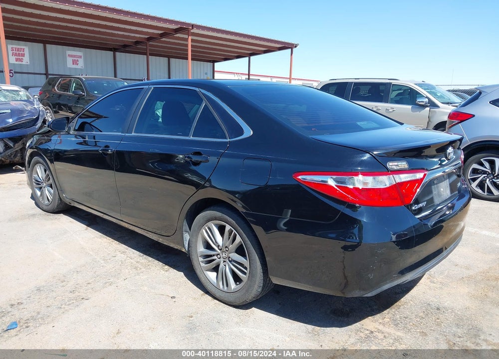 2015 TOYOTA CAMRY SE VIN: 4T1BF1FK3FU061815