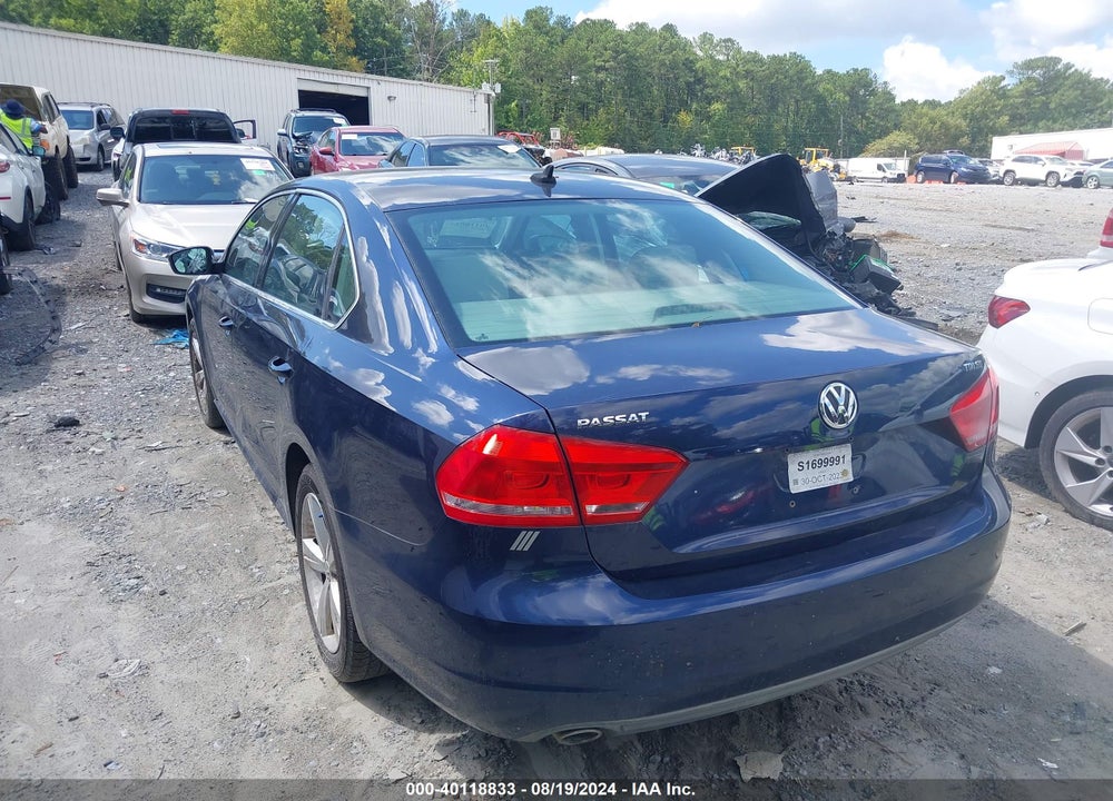 2013 VOLKSWAGEN PASSAT 2.0L TDI SE VIN: 1VWBN7A38DC113594