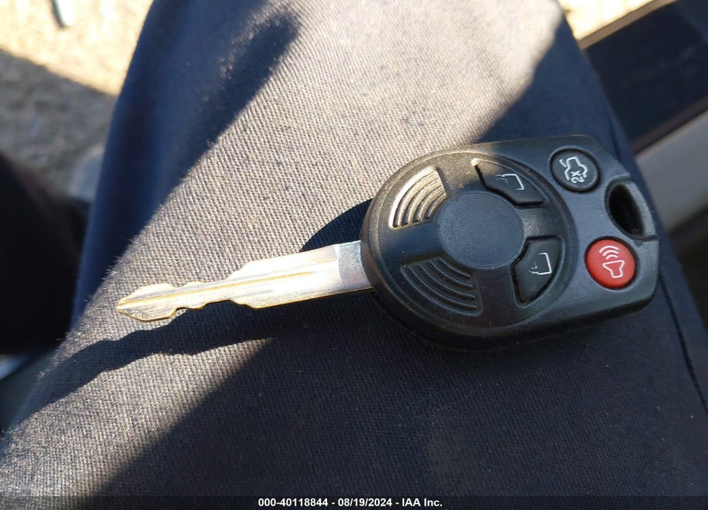 2010 FORD FUSION SE VIN: 3FAHP0HA3AR322991