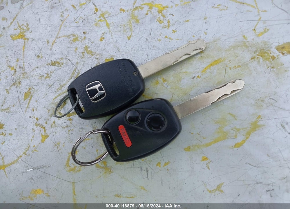 2010 HONDA CIVIC LX-S VIN: 19XFA1F65AE023470