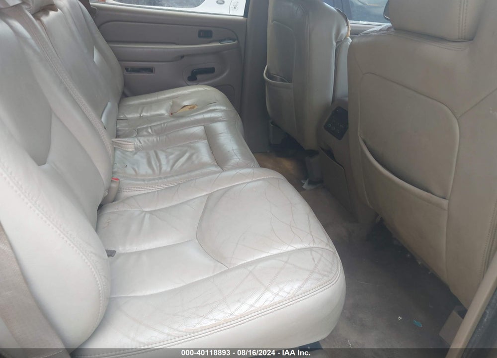 2004 CHEVROLET TAHOE LT VIN: 1GNEC13Z04R174334