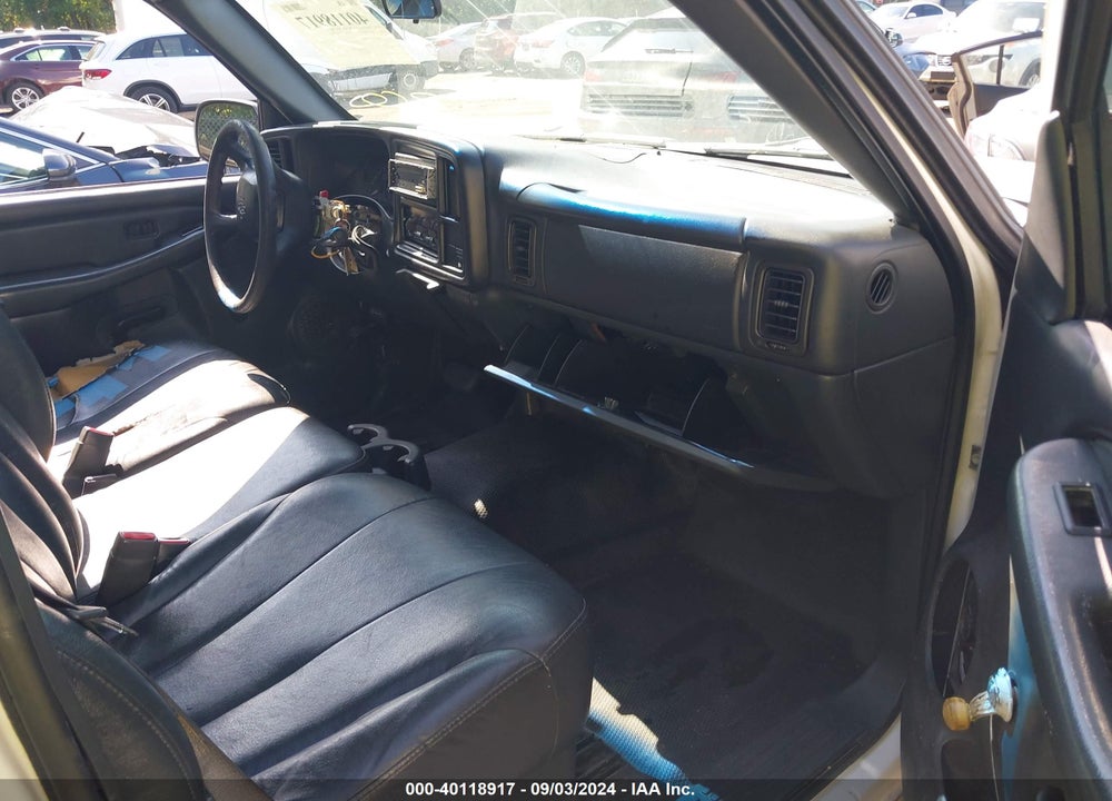 2002 CHEVROLET SILVERADO 1500 COMMERCIAL VIN: 1GCEC14W82Z289404