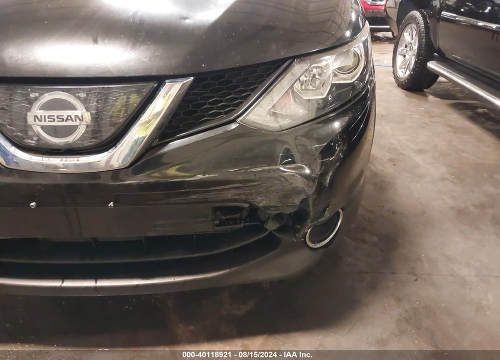 2018 NISSAN ROGUE SPORT SL VIN: JN1BJ1CP1JW196648