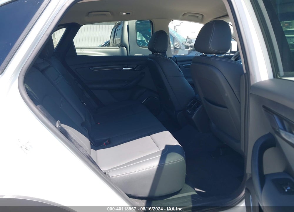2023 VINFAST VF 8 ECO VIN: RLLV1AEB4PH000992