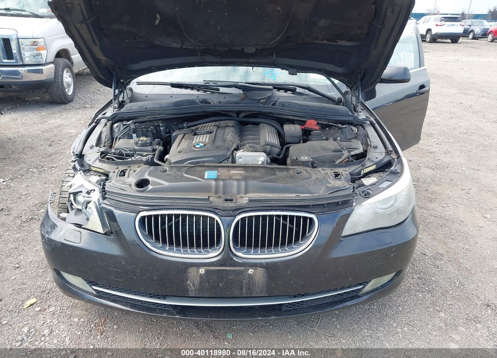 2008 BMW 528I VIN: WBANU53538CT02128