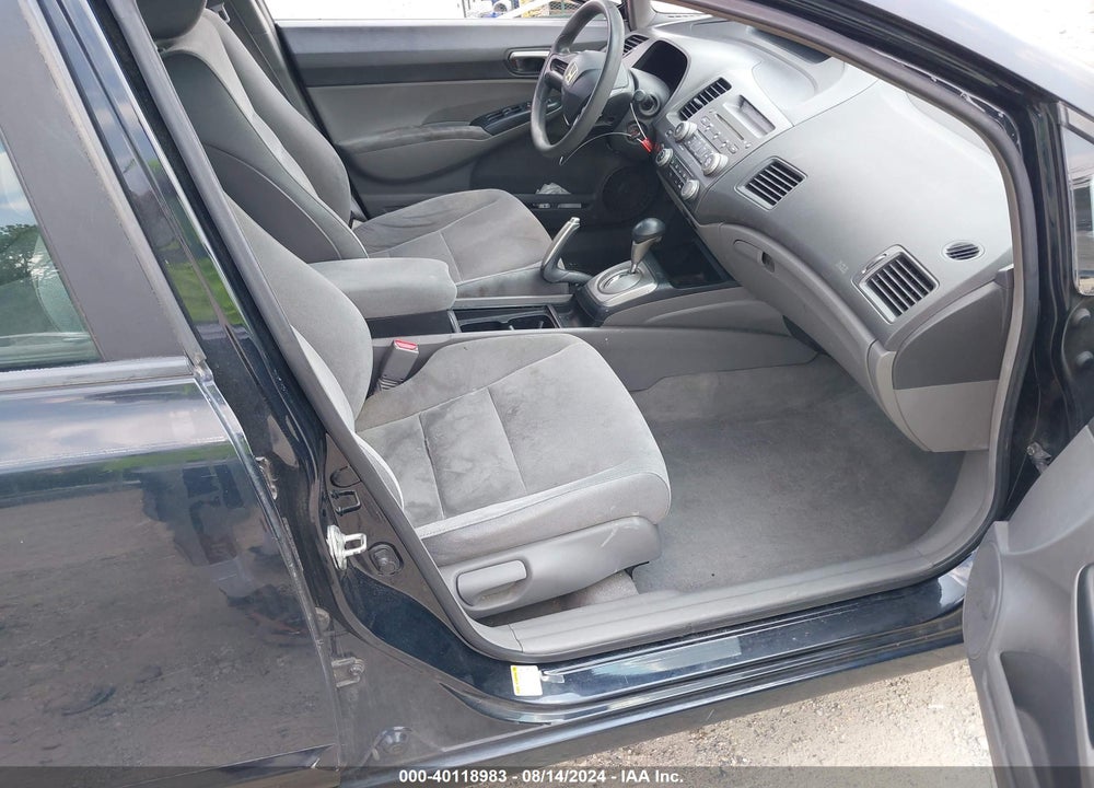 2008 HONDA CIVIC SDN LX VIN: 1HGFA16548L037449