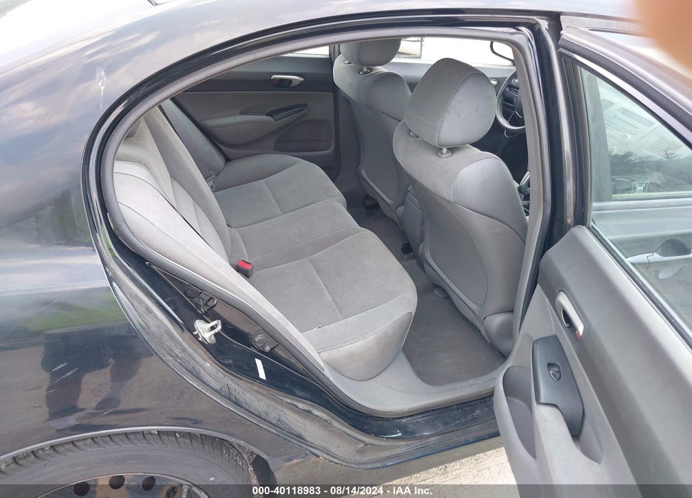 2008 HONDA CIVIC SDN LX VIN: 1HGFA16548L037449
