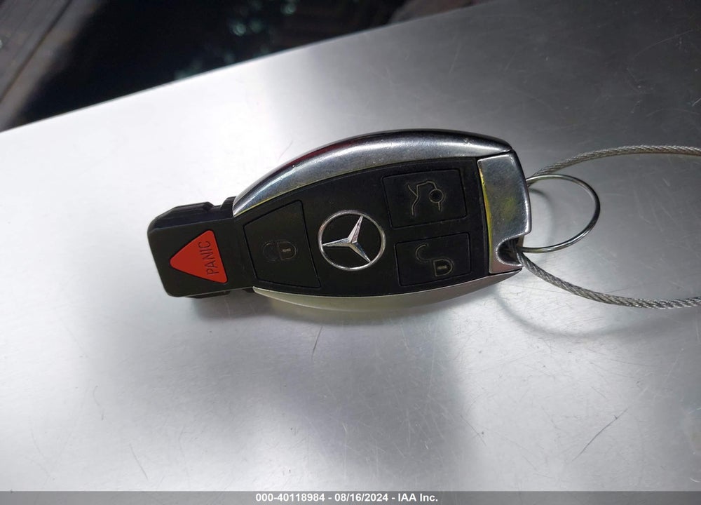 2013 MERCEDES-BENZ C 300 LUXURY 4MATIC/SPORT 4MATIC VIN: WDDGF8AB3DG020418