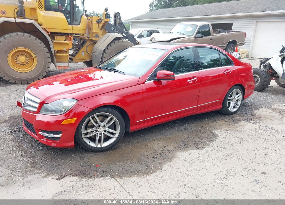 2013 MERCEDES-BENZ C 300 LUXURY 4MATIC/SPORT 4MATIC VIN: WDDGF8AB3DG020418