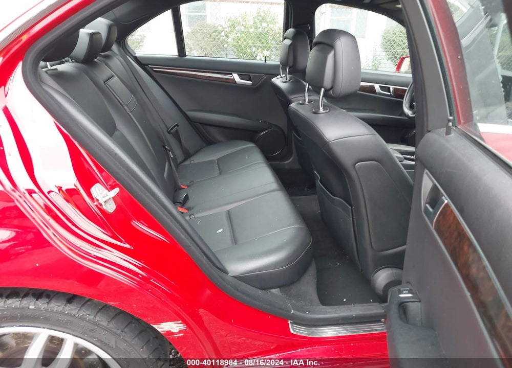 2013 MERCEDES-BENZ C 300 LUXURY 4MATIC/SPORT 4MATIC VIN: WDDGF8AB3DG020418