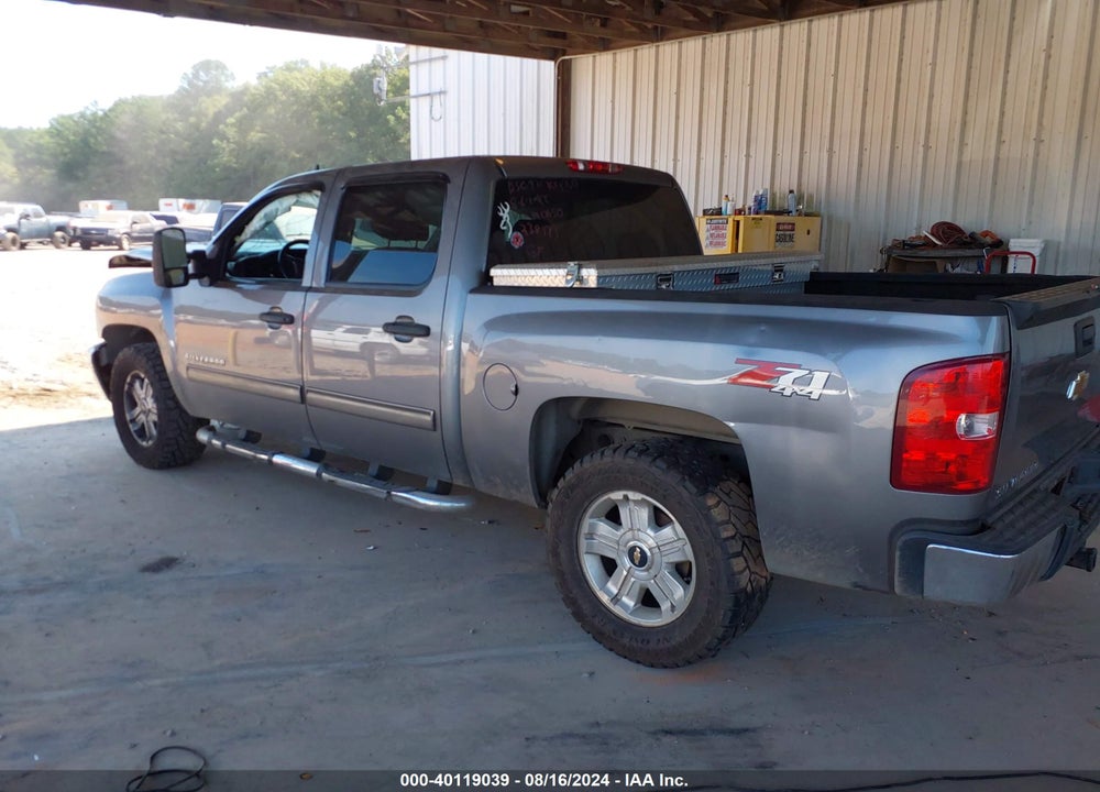 2013 CHEVROLET SILVERADO 1500 LT VIN: 3GCPKSE76DG350650