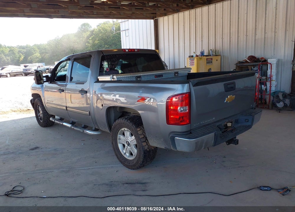 2013 CHEVROLET SILVERADO 1500 LT VIN: 3GCPKSE76DG350650