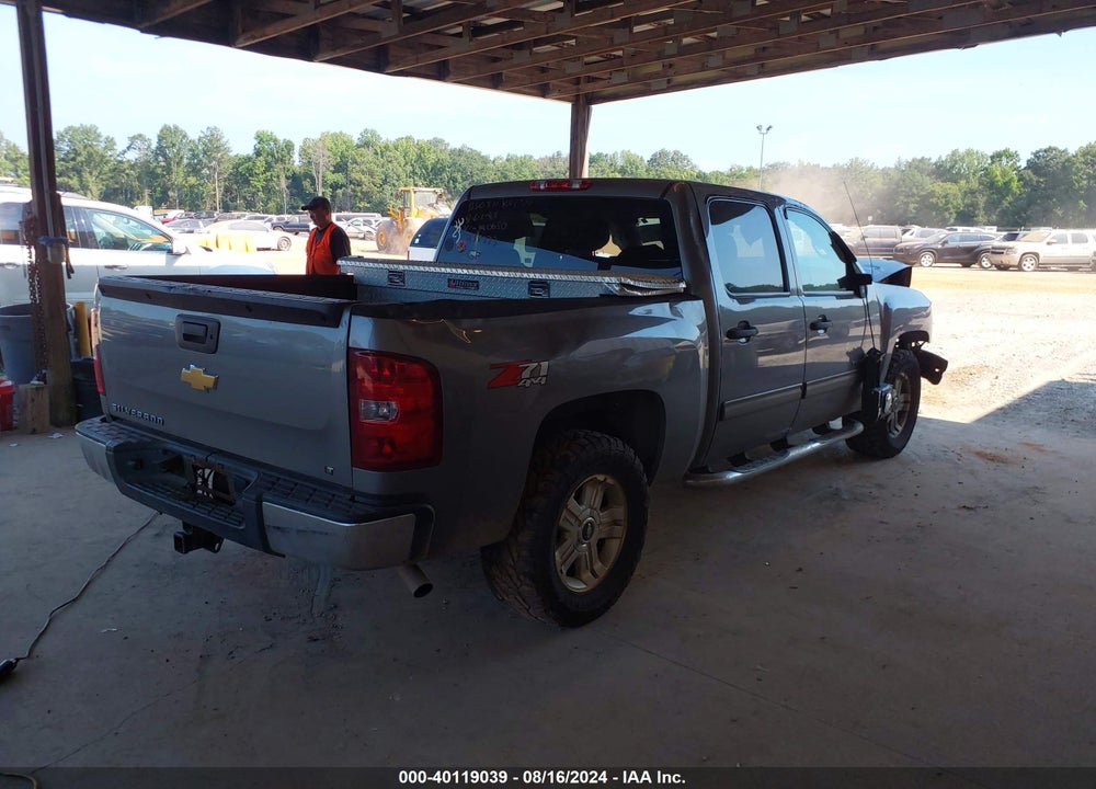 2013 CHEVROLET SILVERADO 1500 LT VIN: 3GCPKSE76DG350650