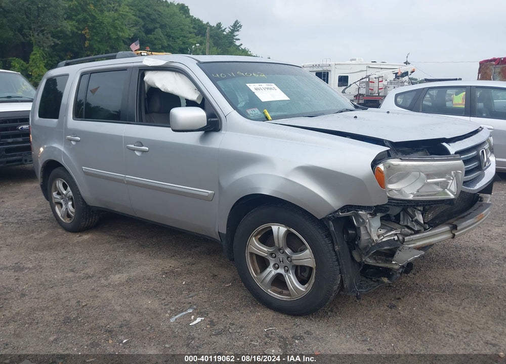 2015 HONDA PILOT EX-L VIN: 5FNYF4H79FB006030