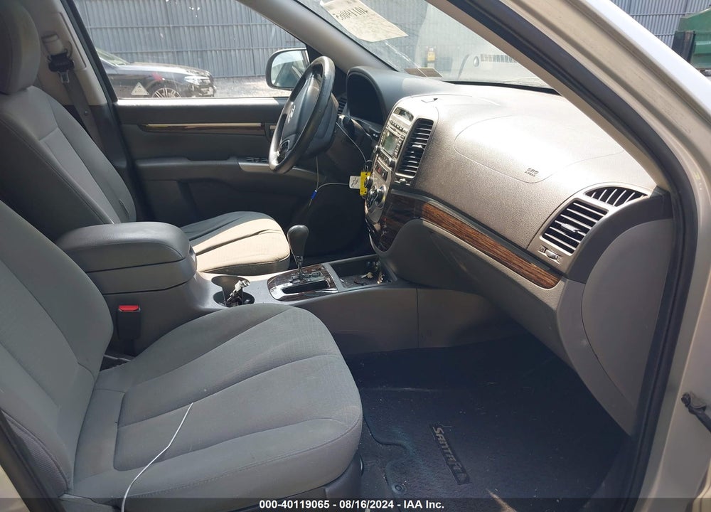 2010 HYUNDAI SANTA FE GLS VIN: 5NMSG3AB0AH404519