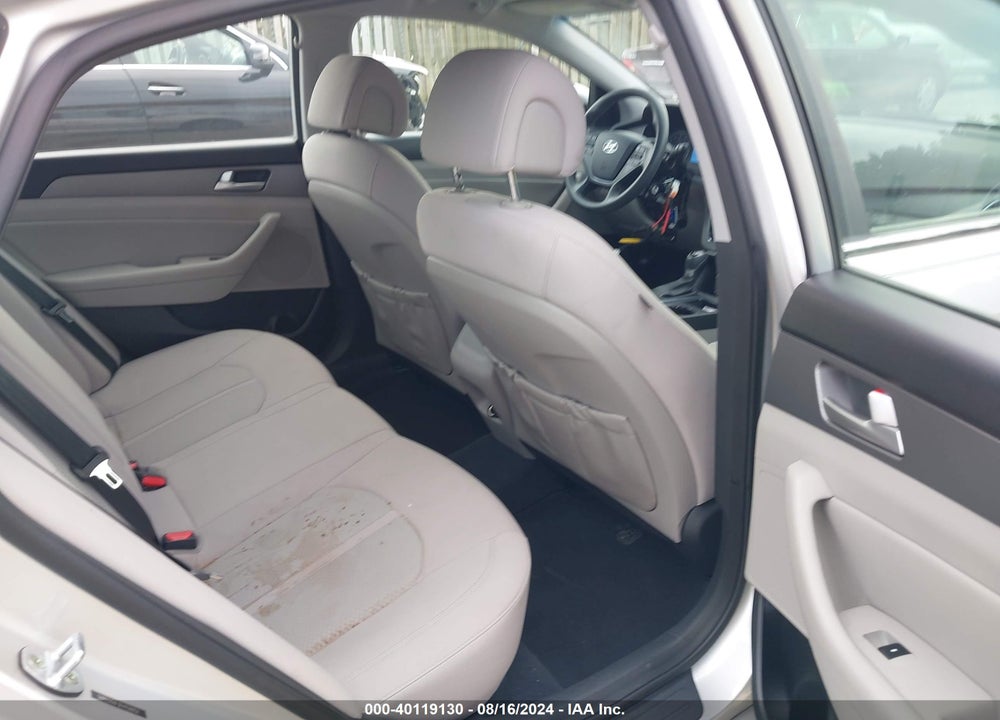 2015 HYUNDAI SONATA SE VIN: 5NPE24AF3FH159052