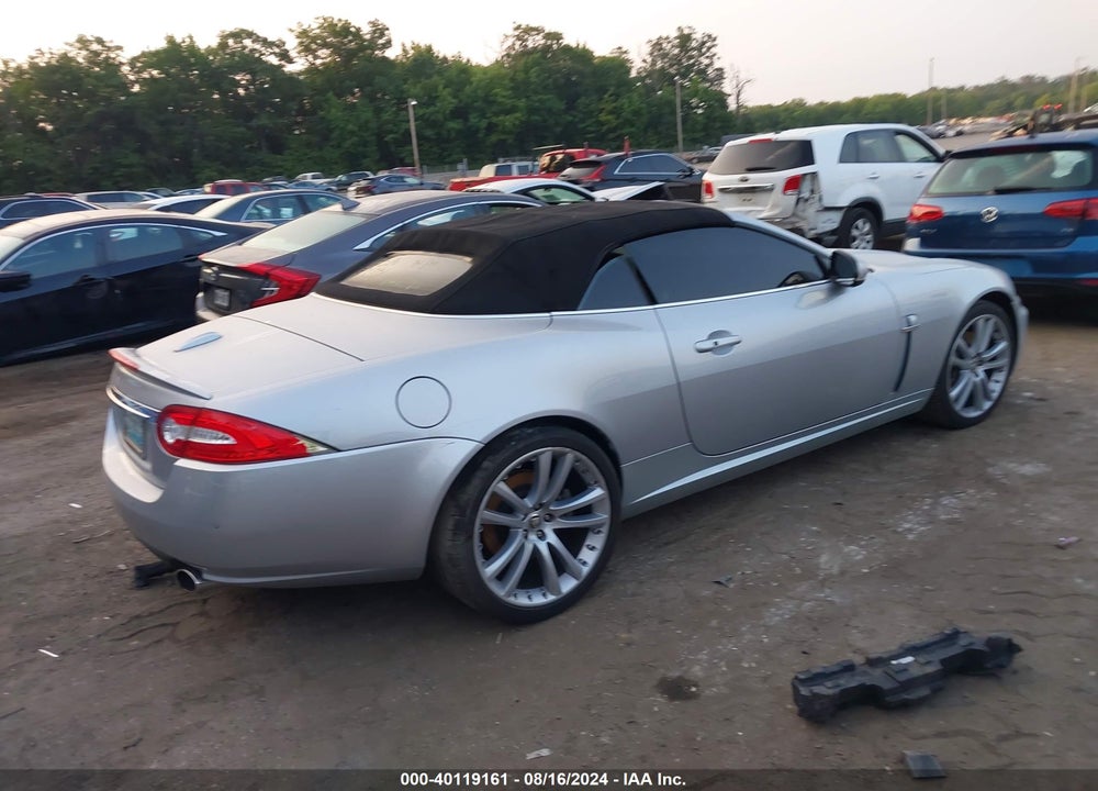 2011 JAGUAR XK VIN: SAJWA4GB0BLB41985