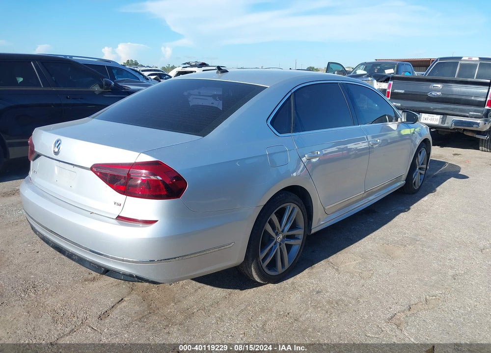 2017 VOLKSWAGEN PASSAT 1.8T R-LINE VIN: 1VWDT7A3XHC052818