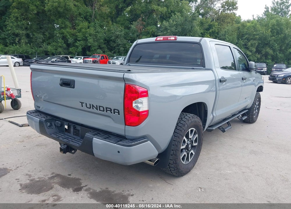 2018 TOYOTA TUNDRA LIMITED 5.7L V8 VIN: 5TFHW5F12JX761555