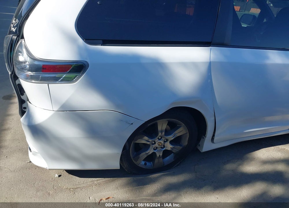 2015 TOYOTA SIENNA VIN: 5TDXK3DC1FS543135