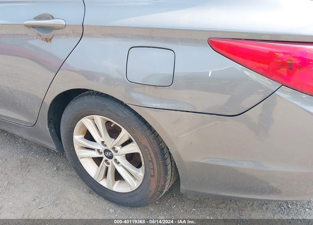 2012 HYUNDAI SONATA GLS VIN: 5NPEB4AC1CH357453