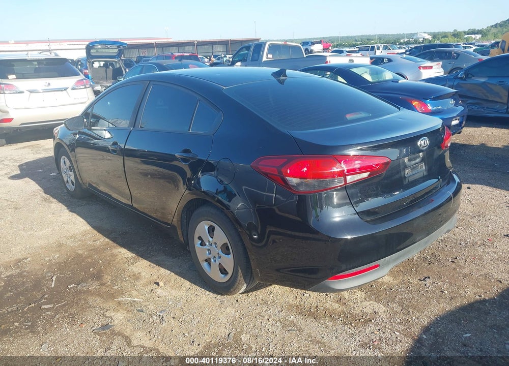2016 KIA FORTE LX VIN: KNAFK4A60G5517999