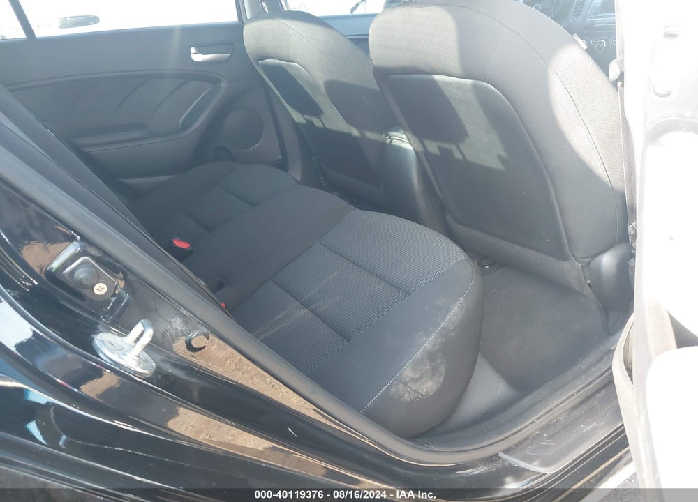 2016 KIA FORTE LX VIN: KNAFK4A60G5517999