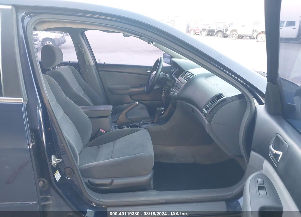 2007 HONDA ACCORD 2.4 LX VIN: 3HGCM56427G704586