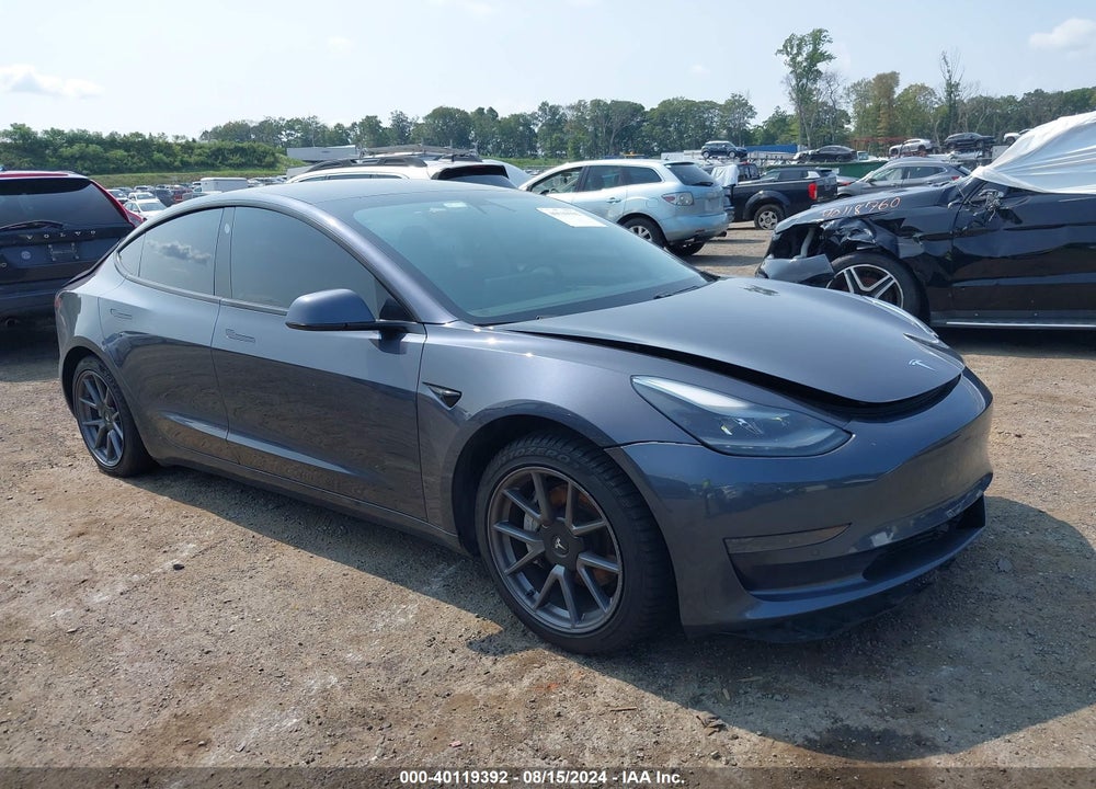 2021 TESLA MODEL 3 STANDARD RANGE PLUS REAR-WHEEL DRIVE VIN: 5YJ3E1EA6MF045439
