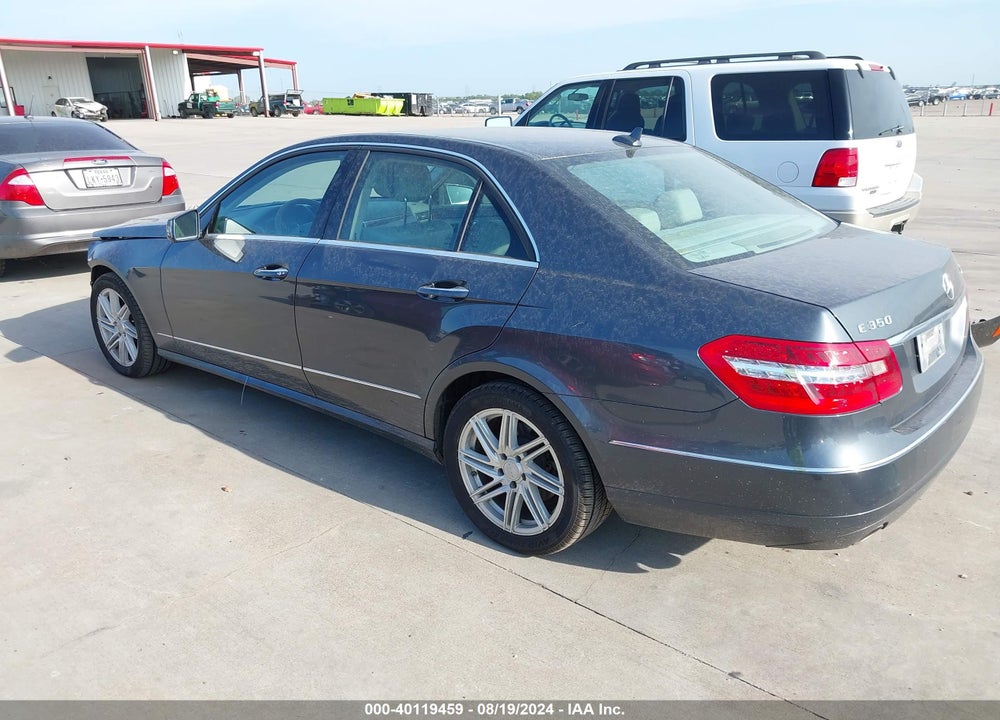 2013 MERCEDES-BENZ E 350 4MATIC VIN: WDDHF8JB7DA698239
