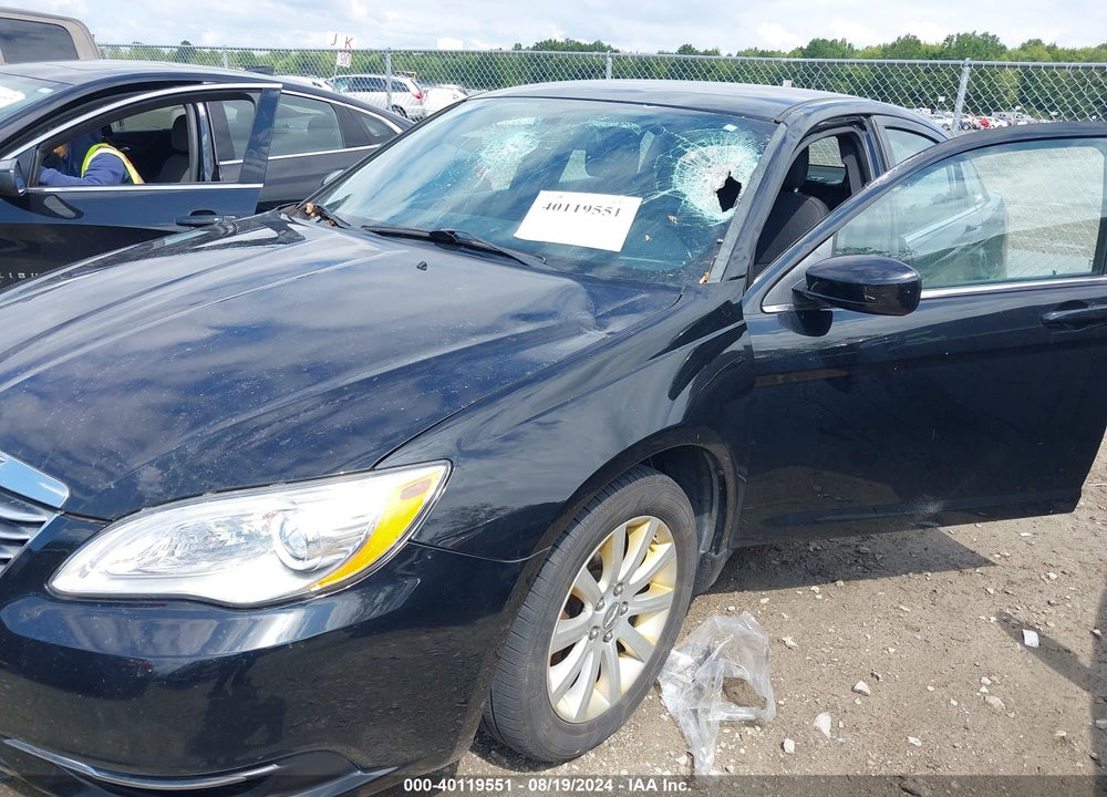 2014 CHRYSLER 200 TOURING VIN: 1C3CCBBB9EN152307