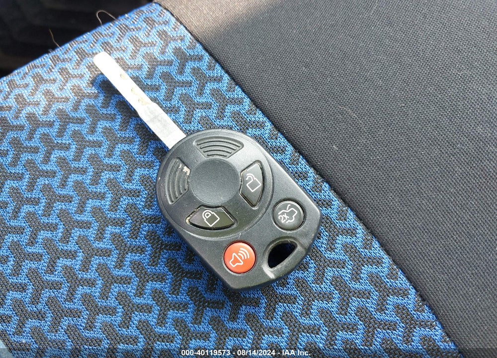 2015 FORD FOCUS VIN: 1FADP3F21FL203452