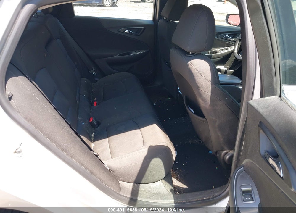 2018 CHEVROLET MALIBU LT VIN: 1G1ZD5ST7JF184537