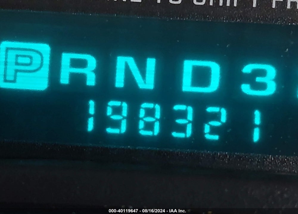2002 CHEVROLET TAHOE LT VIN: 1GNEC13Z62R315369