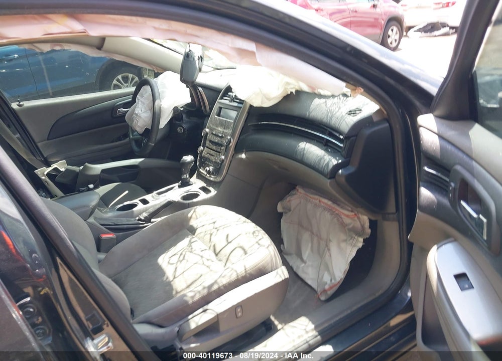 2015 CHEVROLET MALIBU LS VIN: 1G11B5SL2FF246260