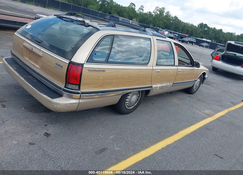 1995 BUICK ROADMASTER ESTATE VIN: 1G4BR82P9SR422897