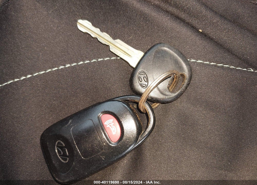 2006 HYUNDAI SONATA GLS V6/LX V6 VIN: 5NPEU46F96H153906
