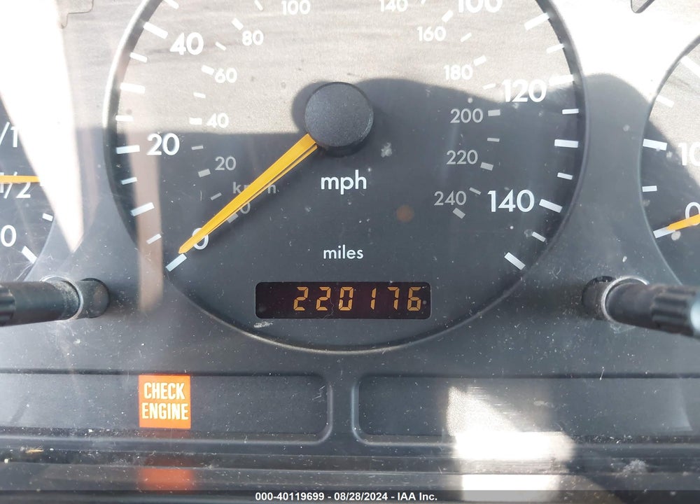 2002 MERCEDES-BENZ ML 320 VIN: 4JGAB54E12A367788