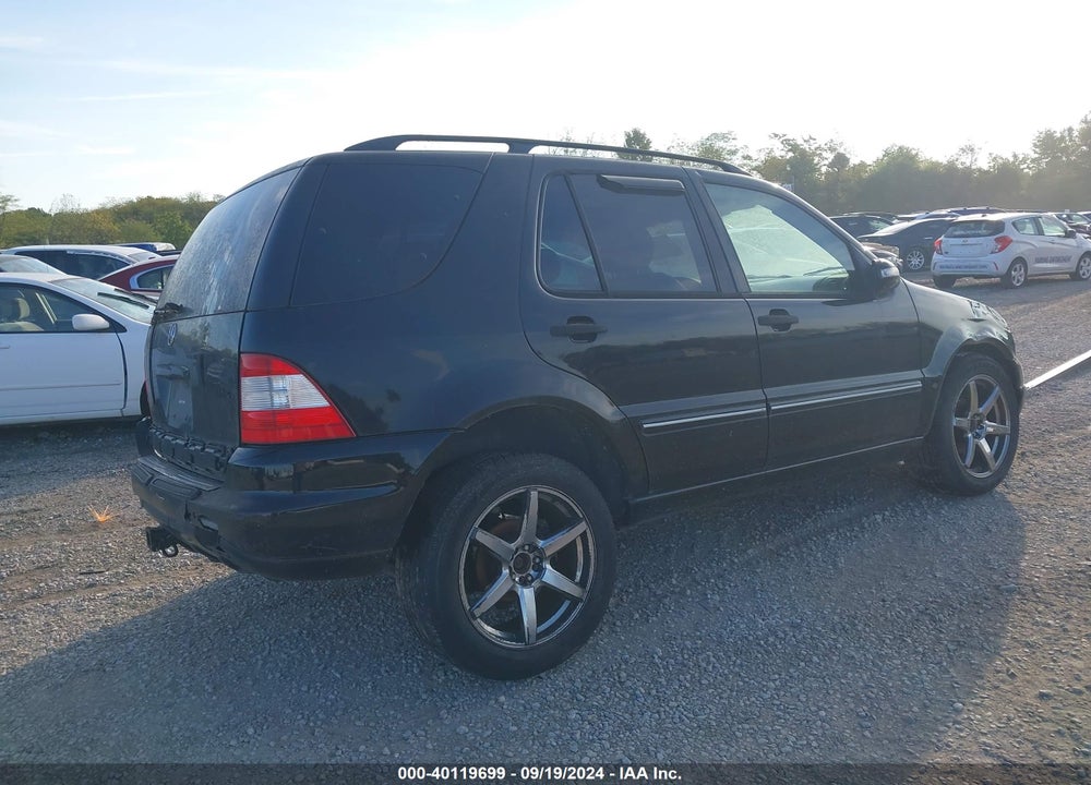 2002 MERCEDES-BENZ ML 320 VIN: 4JGAB54E12A367788