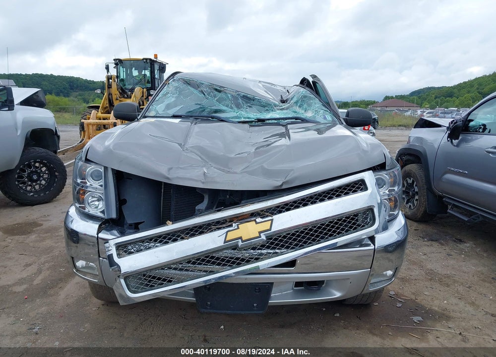 2013 CHEVROLET SILVERADO 1500 LT VIN: 1GCRKSE77DZ267902