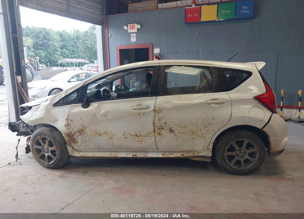 2015 NISSAN VERSA NOTE SV VIN: 3N1CE2CP5FL389221