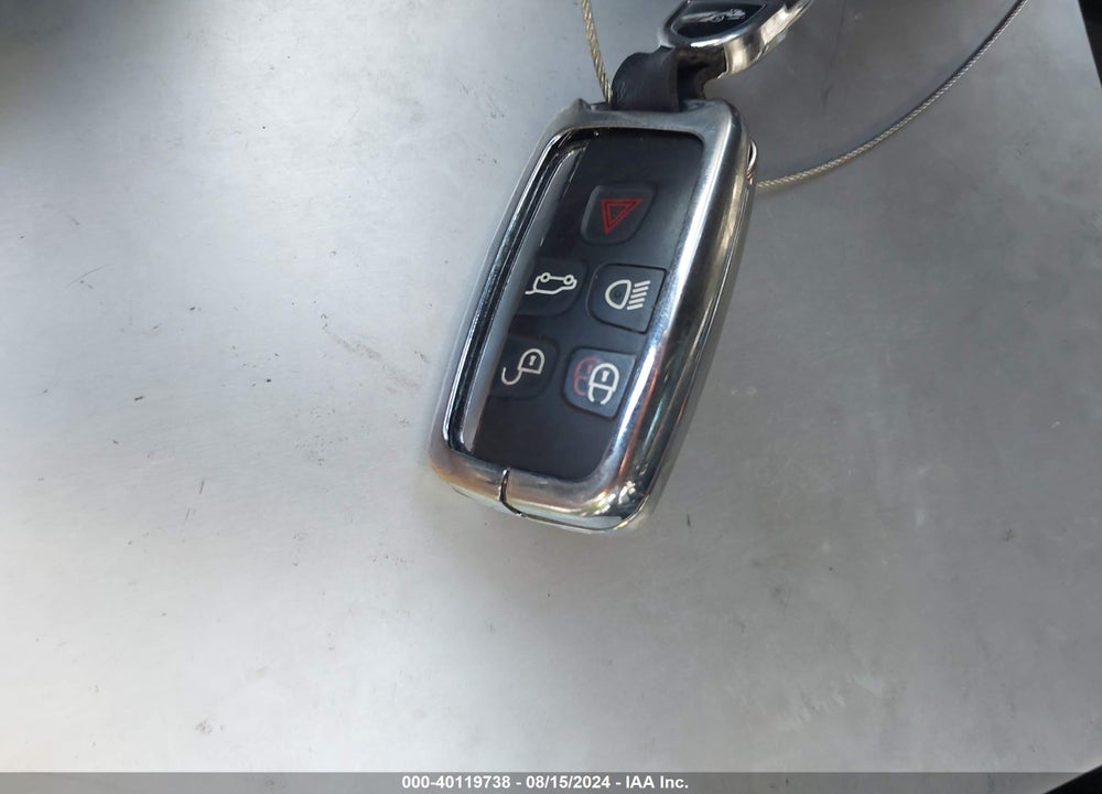 2018 LAND ROVER RANGE ROVER VELAR P380 SE R-DYNAMIC VIN: SALYL2RV9JA745130